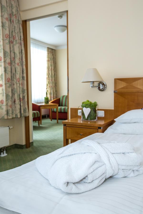 Hotel Badener Hof Esterno foto